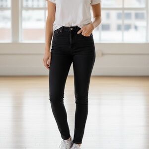 Abercrombie Black Skinny High Rise Jeans 28